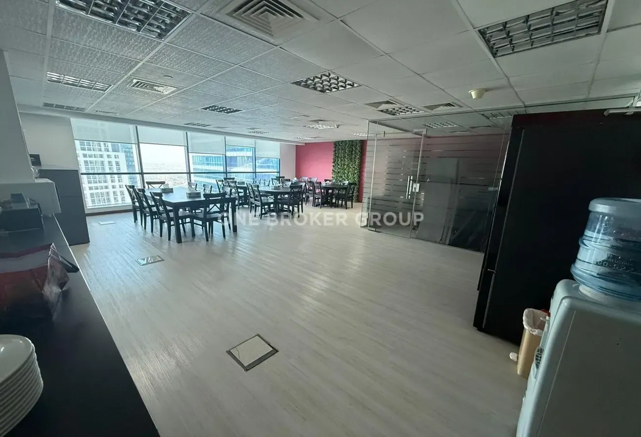 Best Price | Investors Deal | High Floor |High ROI