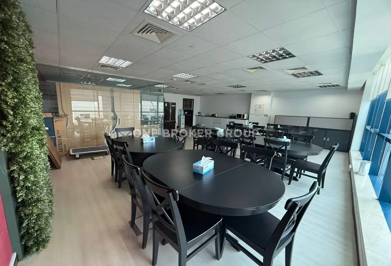 Best Price | Investors Deal | High Floor |High ROI