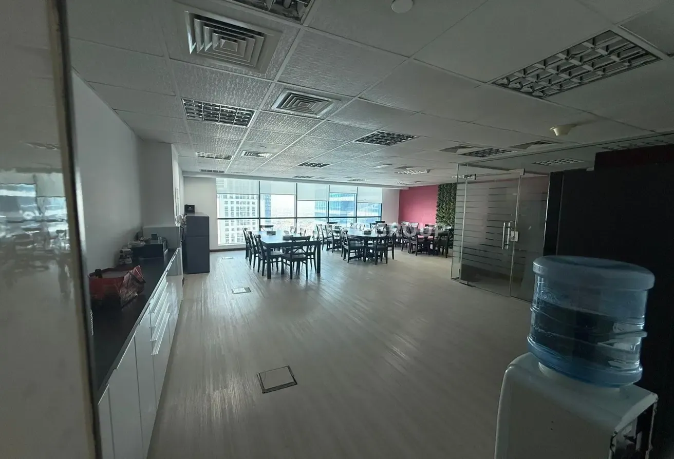 Best Price | Investors Deal | High Floor |High ROI