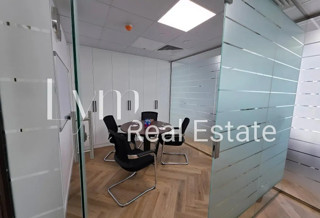 Beautiful Furnished Office | Jumeriah Bay X2