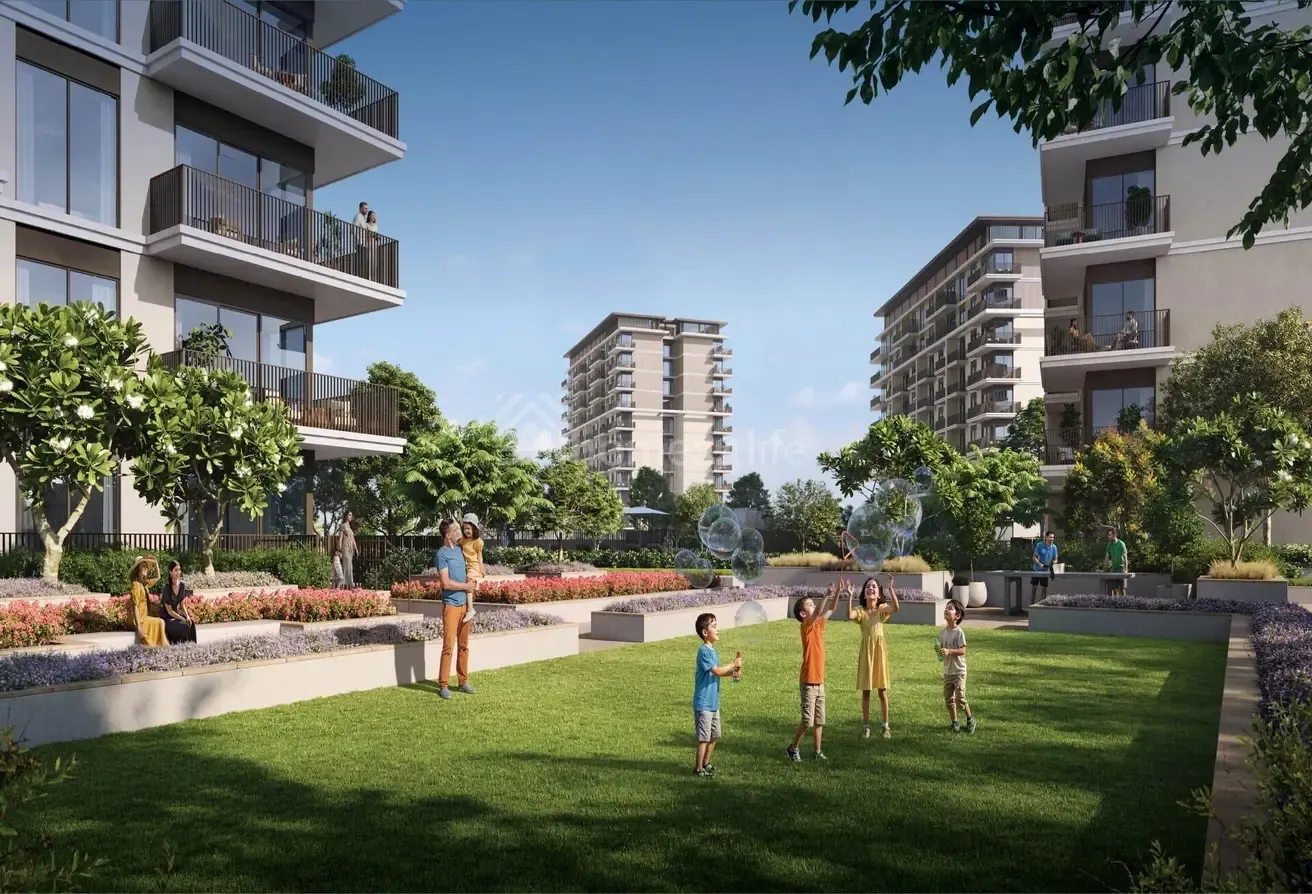 Investors Choice | Scenic | Exceptional
