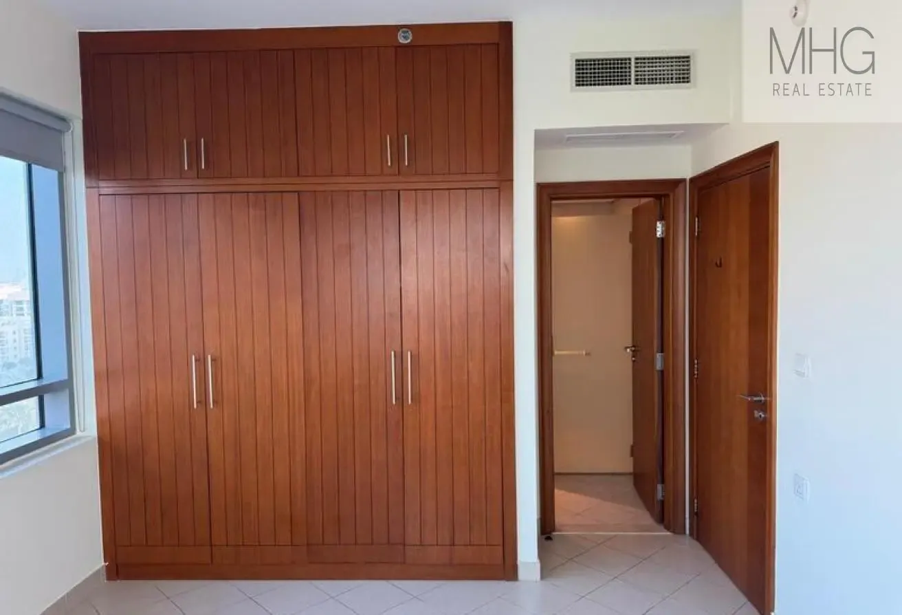 GOLF COURSE VIEW | VACANT | READY TO MOVE-IN