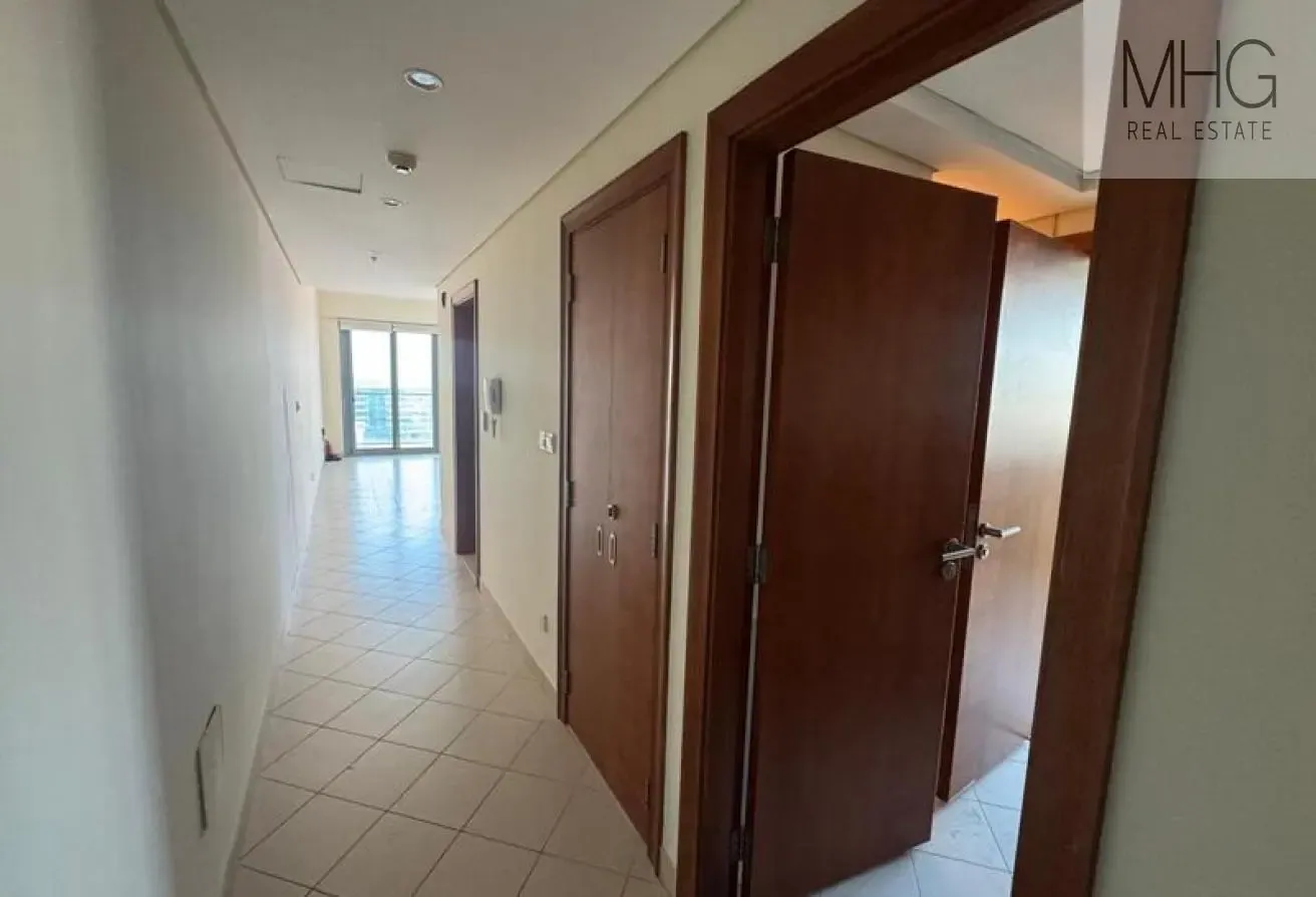 GOLF COURSE VIEW | VACANT | READY TO MOVE-IN