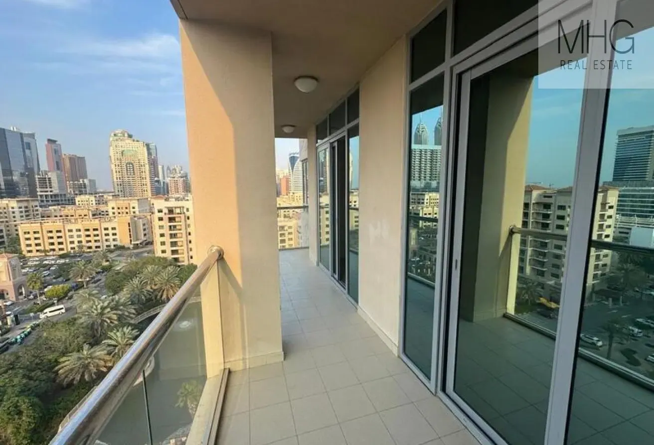 GOLF COURSE VIEW | VACANT | READY TO MOVE-IN