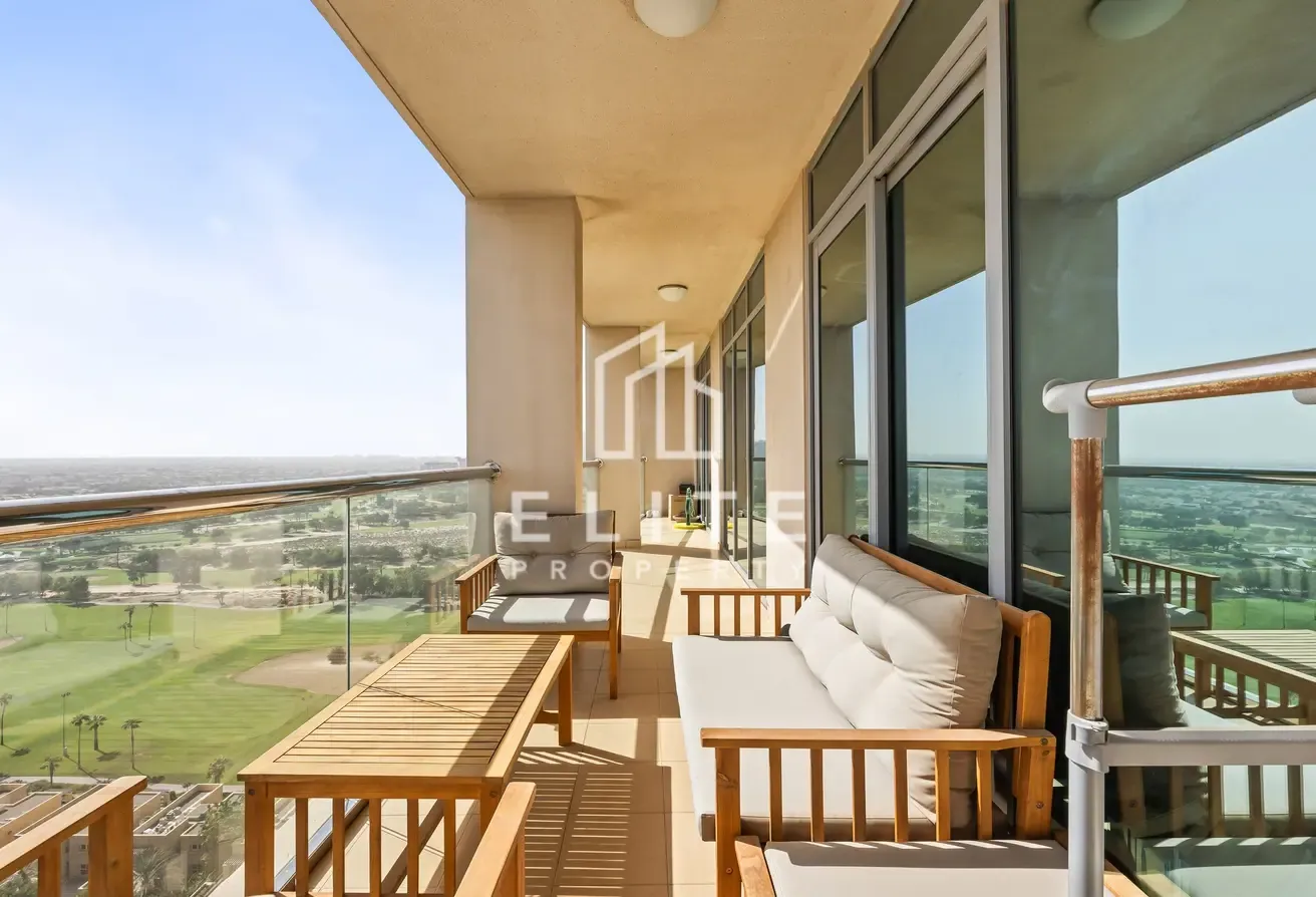 GOLF VIEW | FULLY UPGRADED | VACANT SOON
