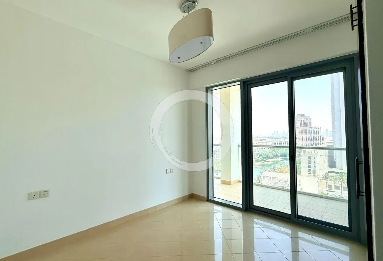 Exceptional 2 BR | Mid Floor | Spectacular Views