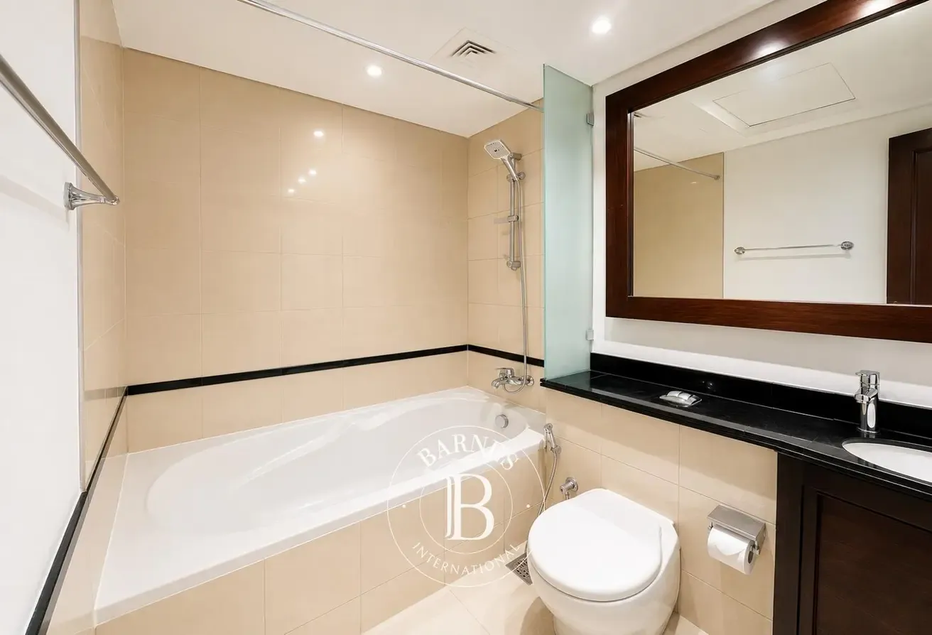Spacious Unit | Great Views | Vacant