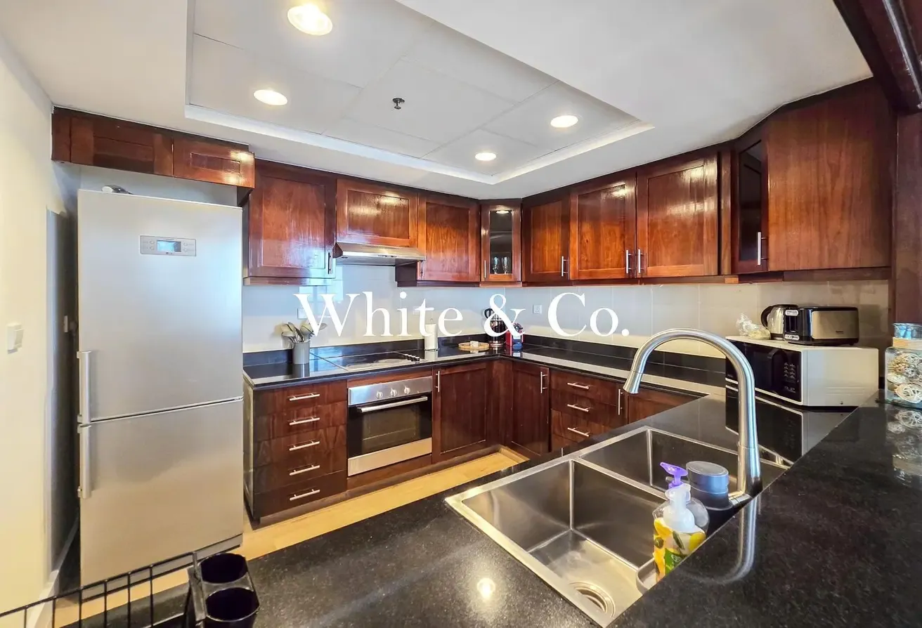 Vacant soon  | Golf Course View | Spacious