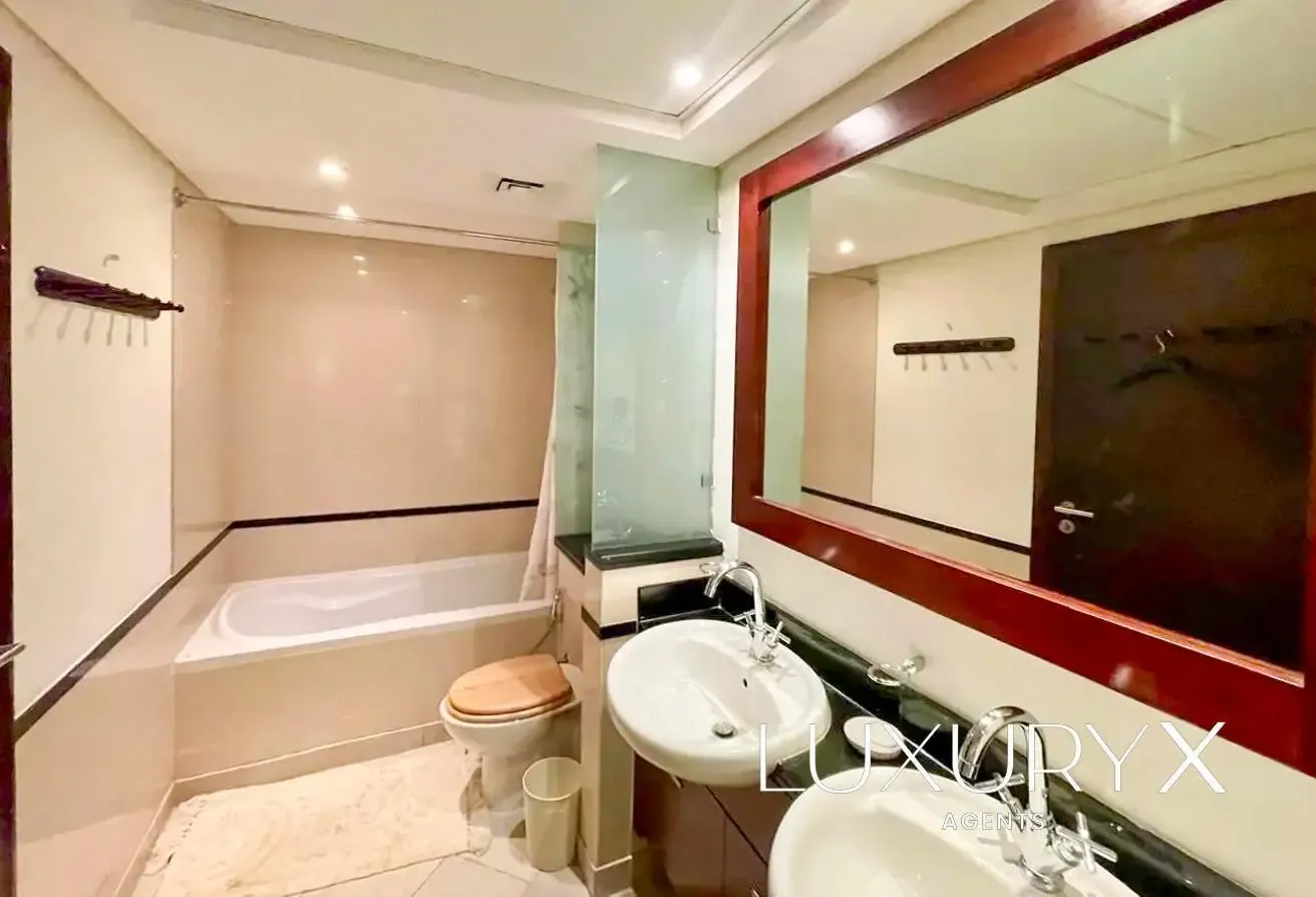 Spacious Unit | Low Floor | Motivated