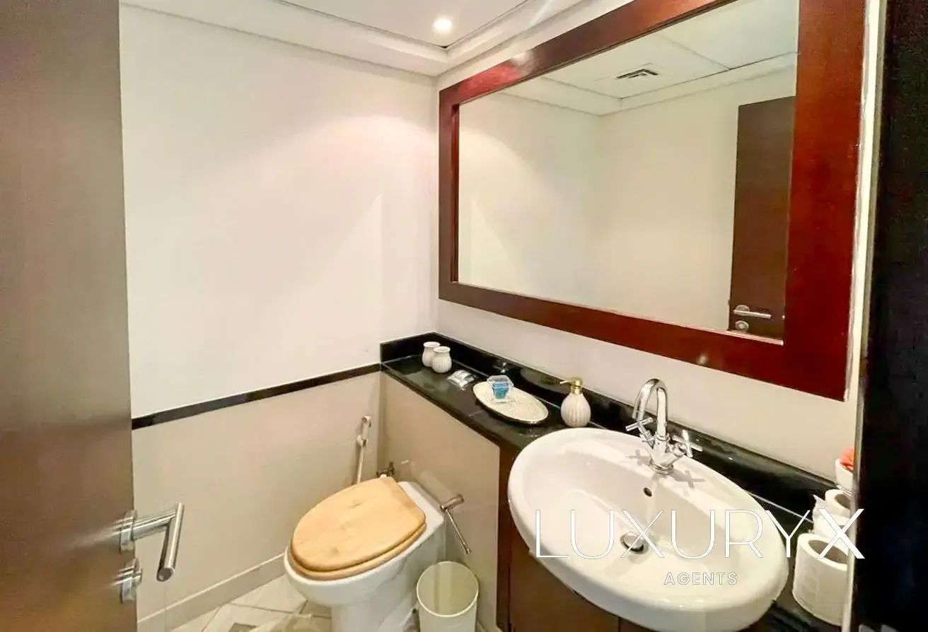 Spacious Unit | Low Floor | Motivated