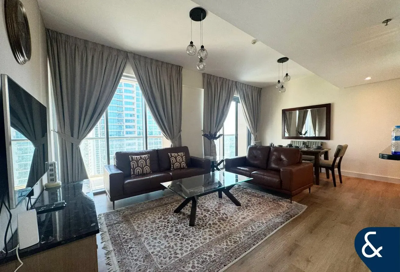 2 Bed | Large Balcony | Golf + Lake View