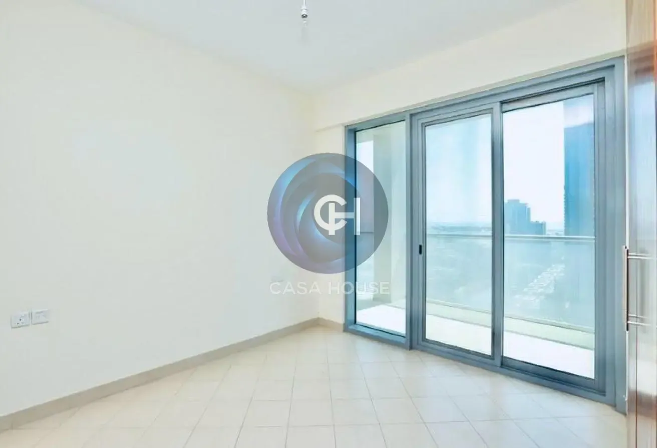 End User/Investor - Panoramic View - Large Balcony