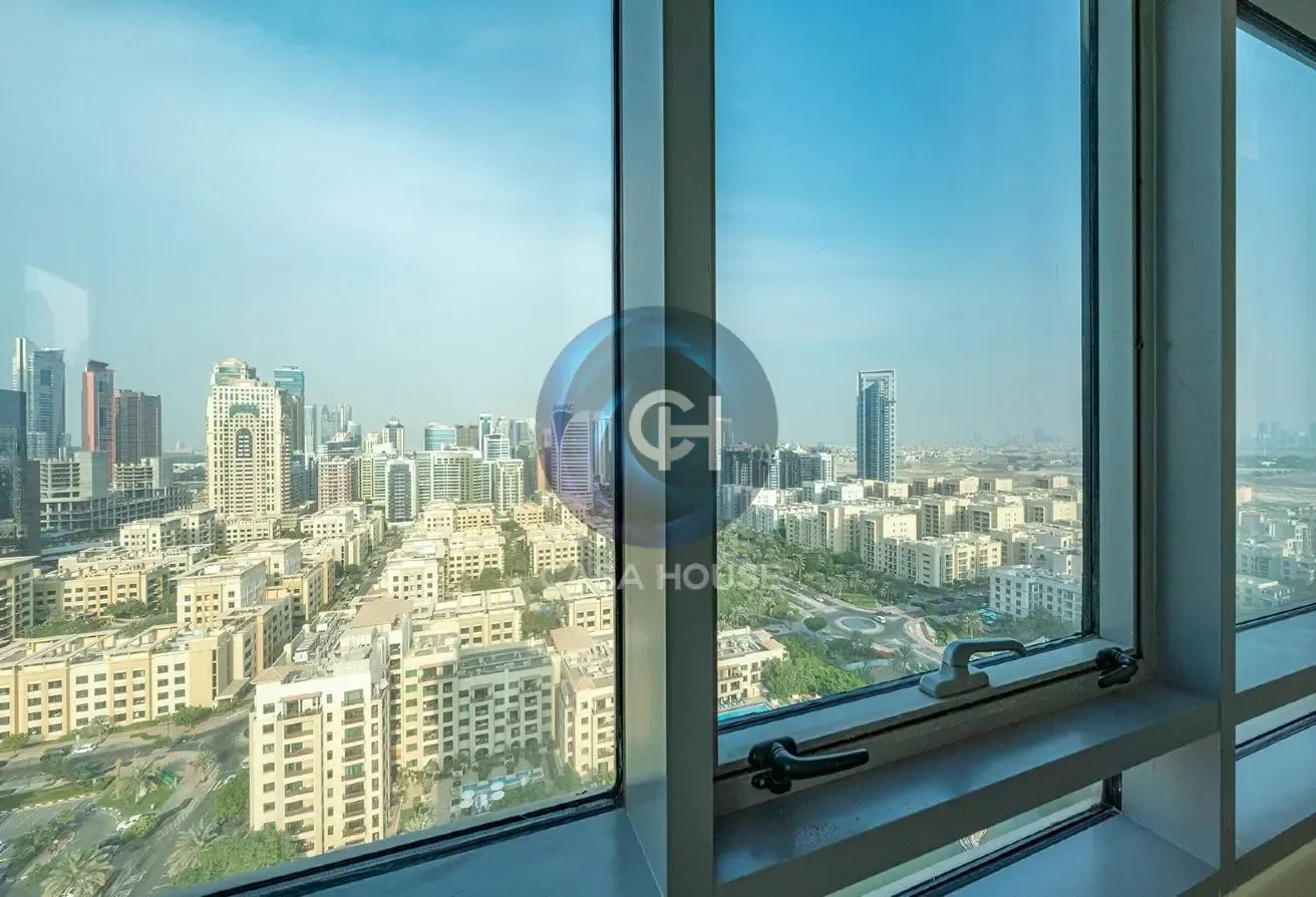 Golf And Palm View - Upgraded - Tenanted -  Vacant