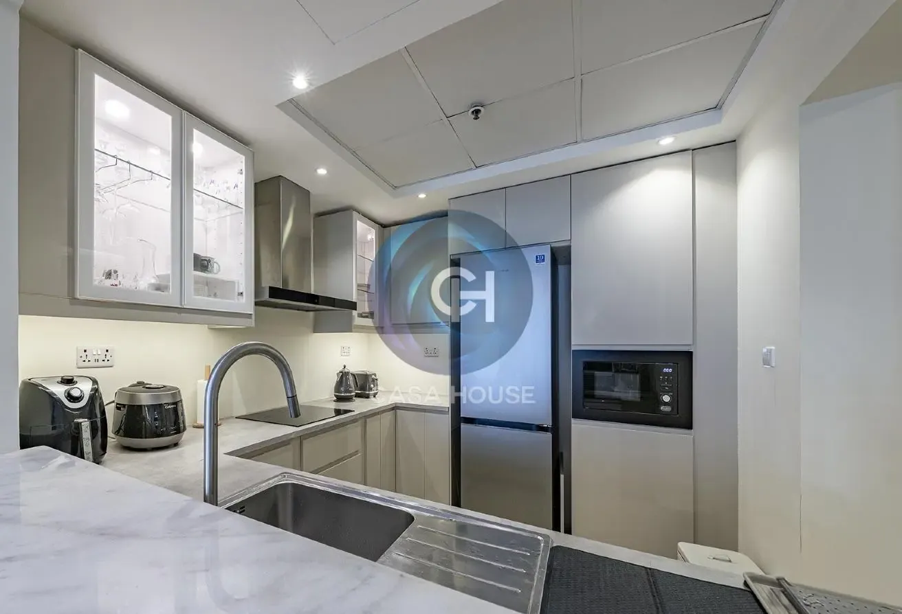 Golf And Palm View - Upgraded - Tenanted -  Vacant