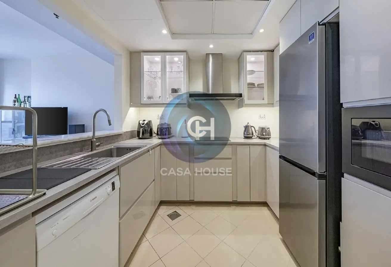Golf And Palm View - Upgraded - Tenanted -  Vacant