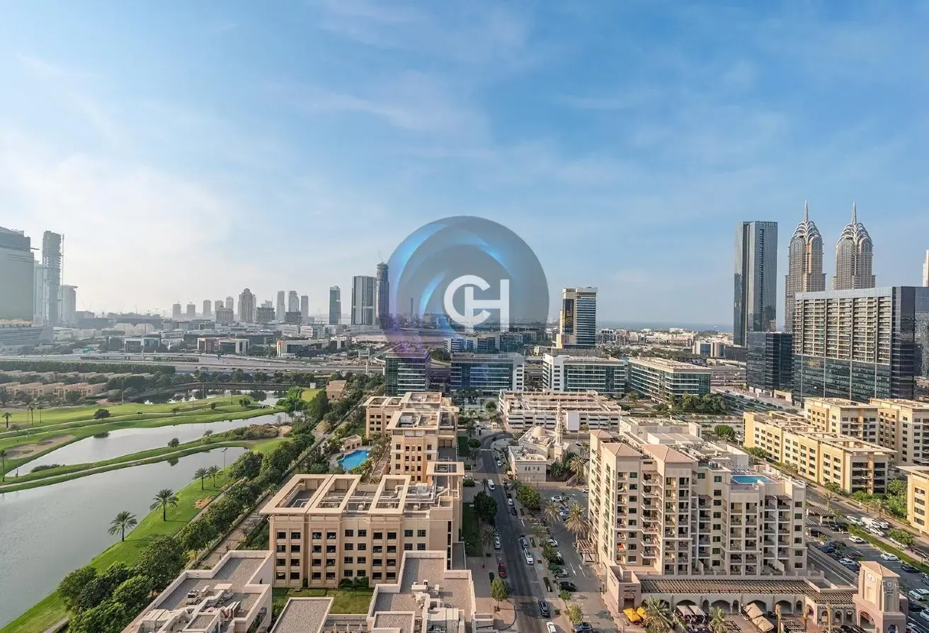 Golf And Palm View - Upgraded - Tenanted -  Vacant