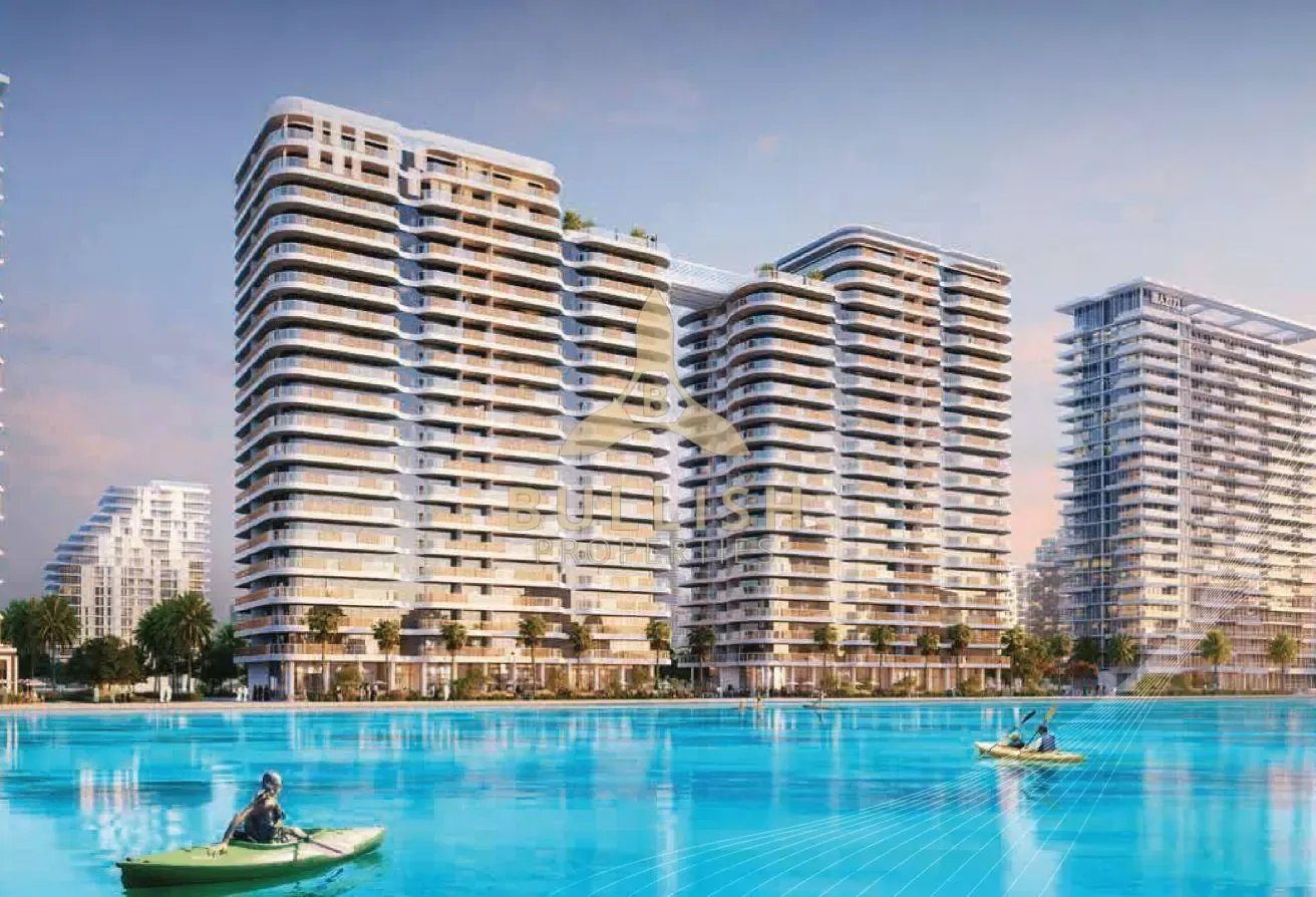 High Floor Studio | Prime Location | Open View