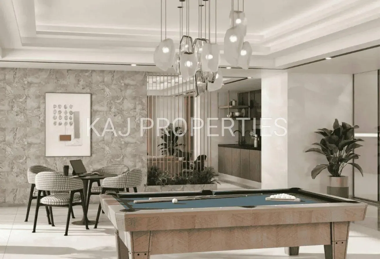 WATERFRONT STUDIO | MARINA & LAGOON VIEWS
