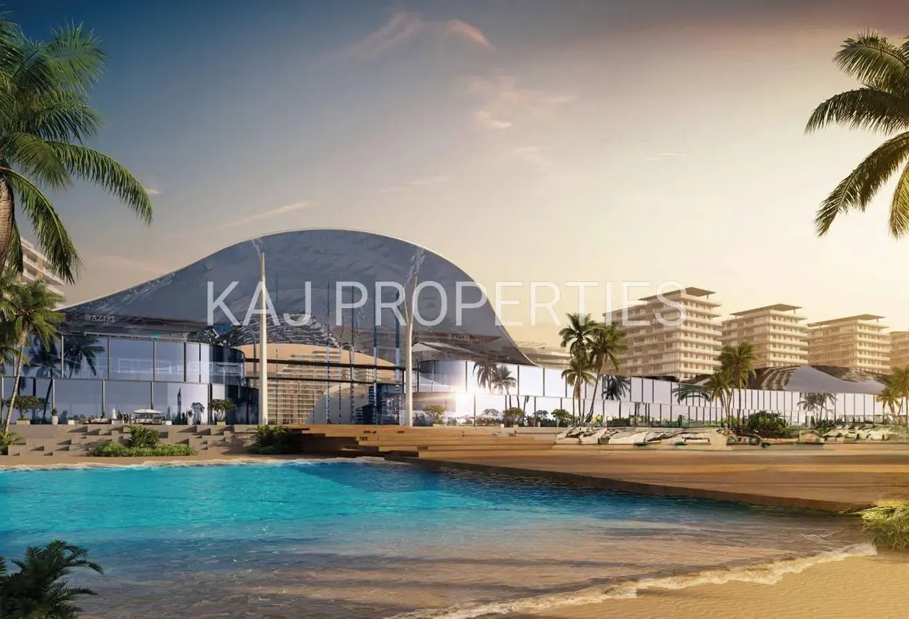 WATERFRONT STUDIO | MARINA & LAGOON VIEWS