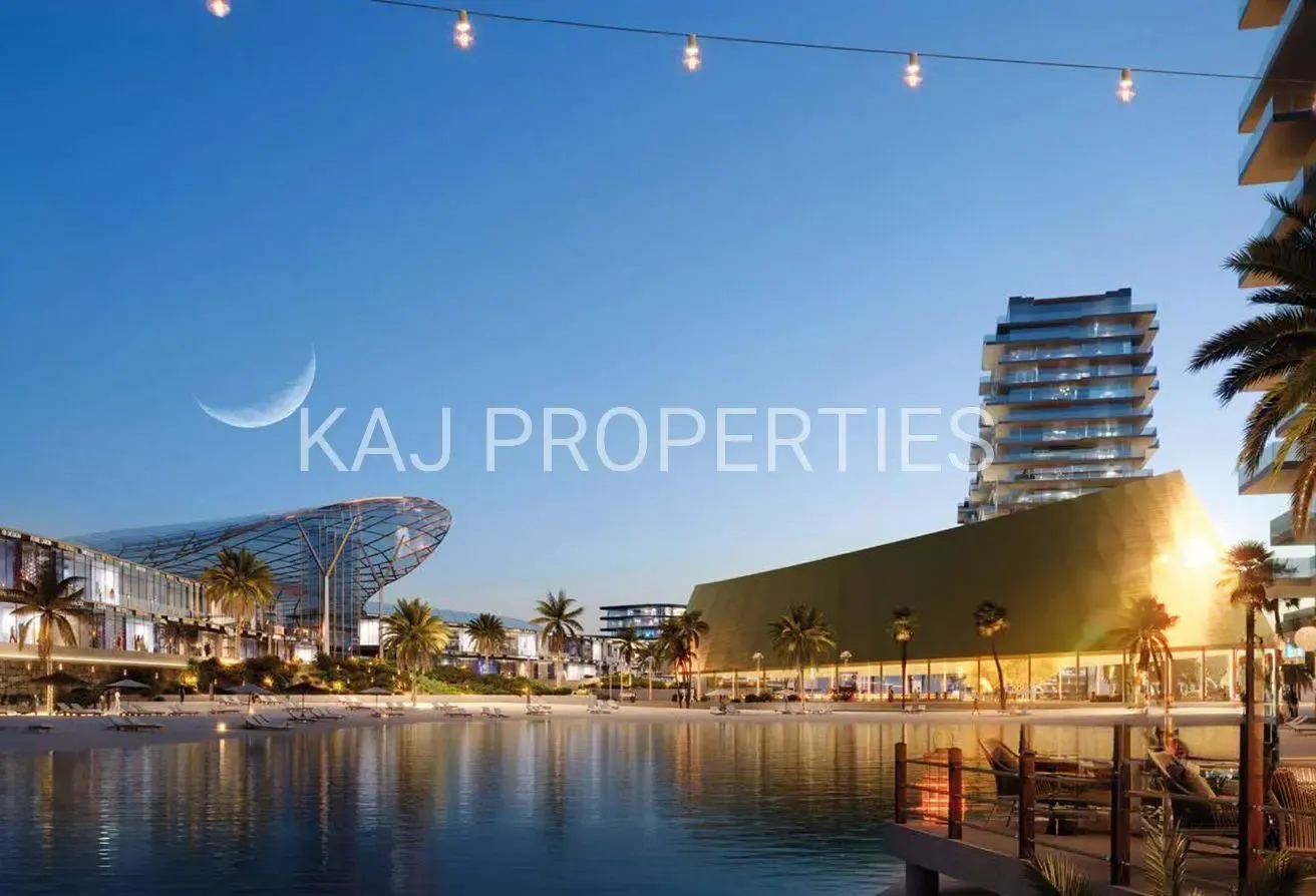 STUDIO | LAGOON VIEW | MODERN LIVING