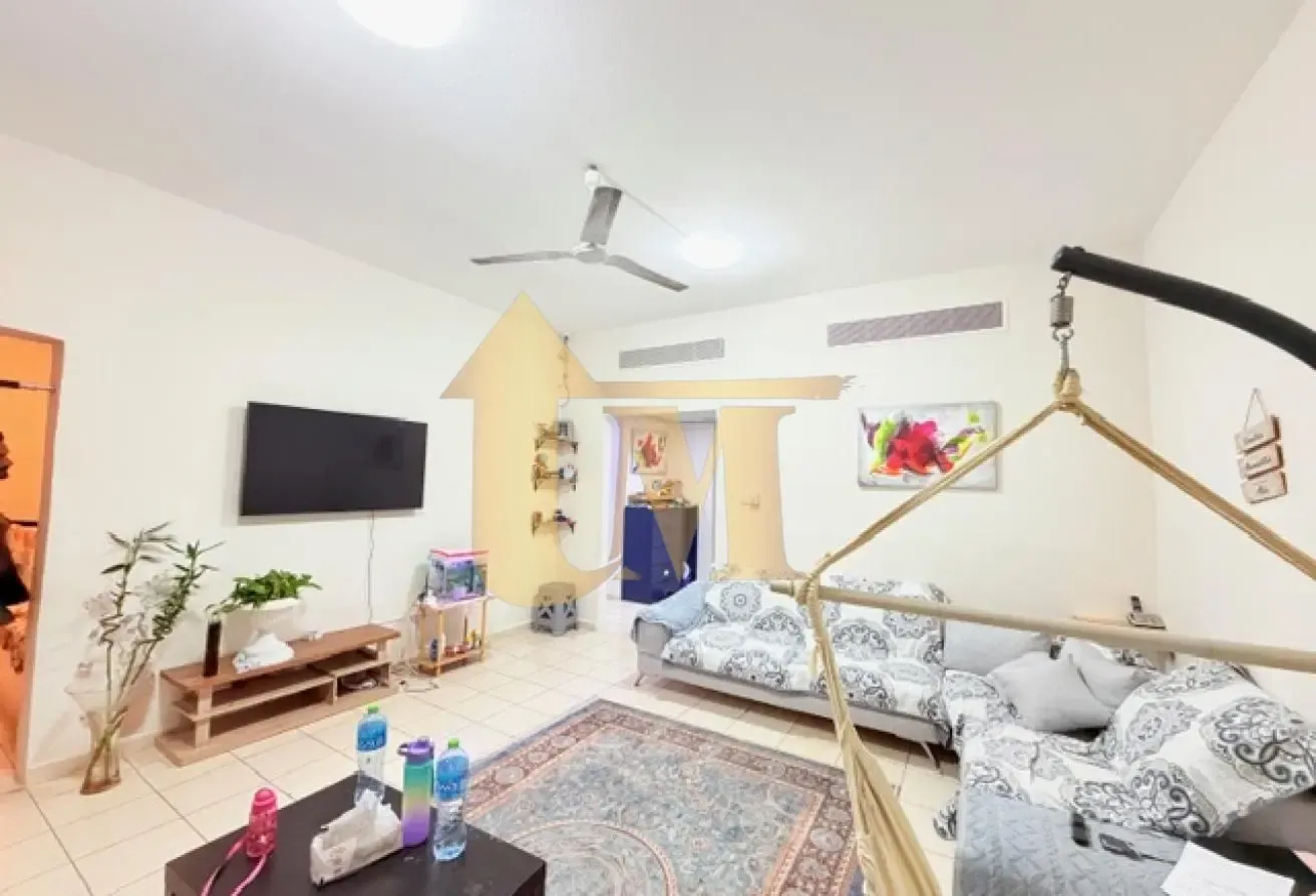 Upgraded 2 Bedroom For Sale In Spain Cluster