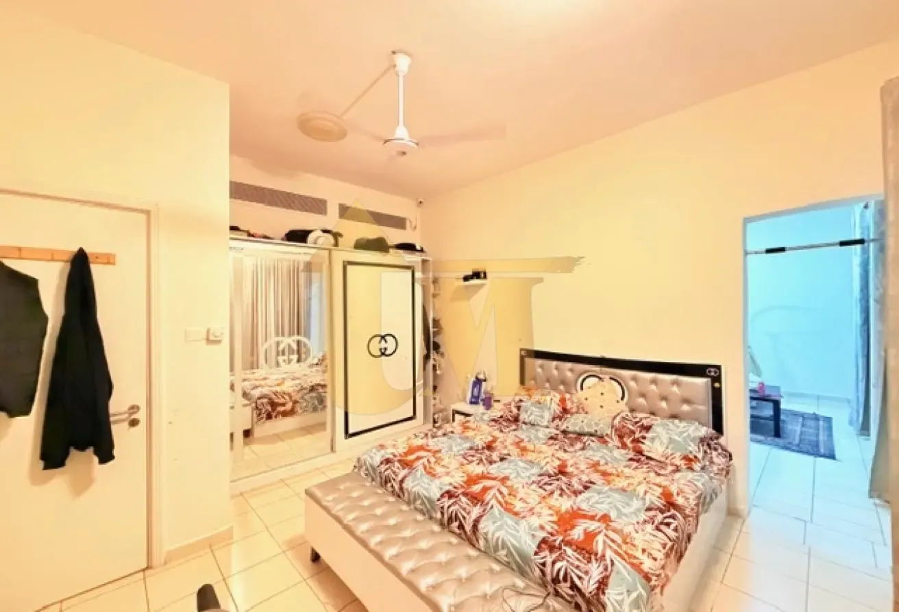 Upgraded 2 Bedroom For Sale In Spain Cluster