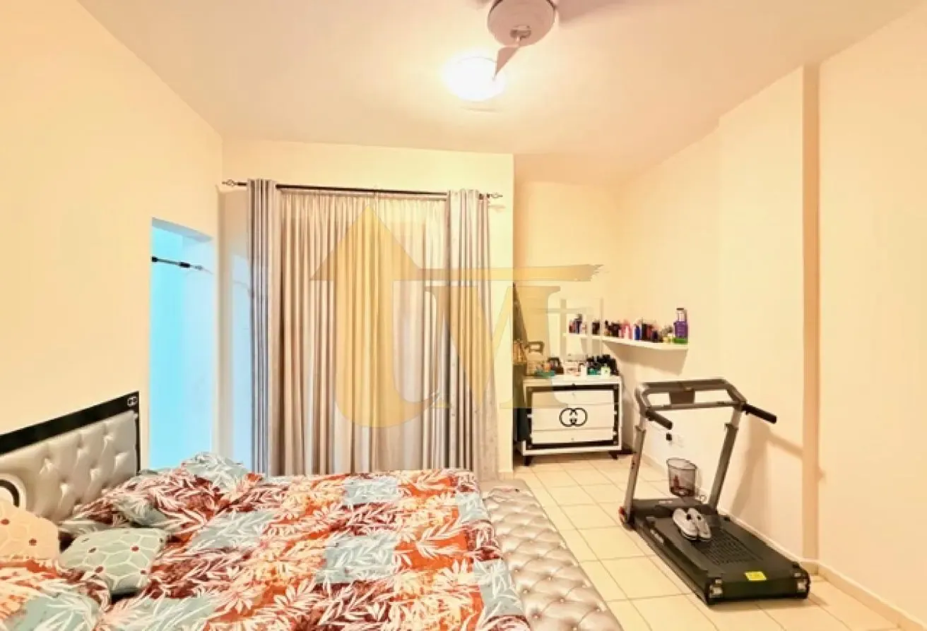 Upgraded 2 Bedroom For Sale In Spain Cluster