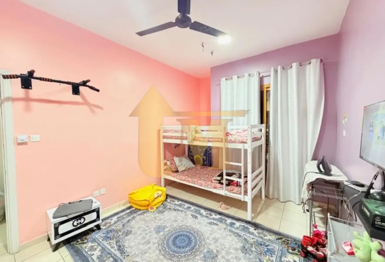 Upgraded 2 Bedroom For Sale In Spain Cluster