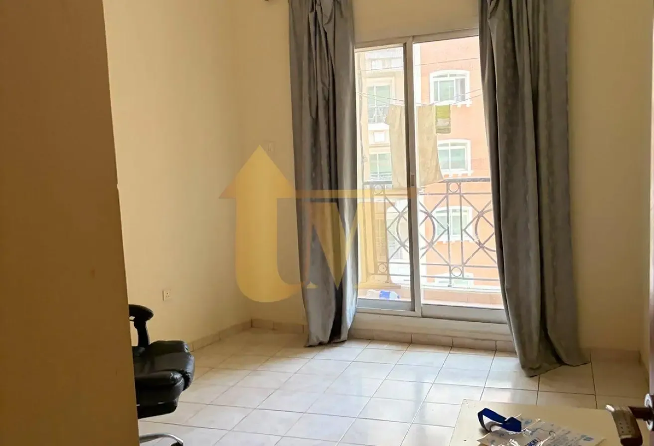 2 BR Apartment with Balcony for Sale in CBD