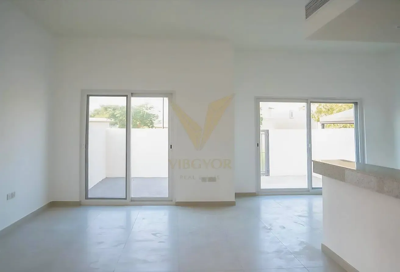3 BR+M Villa I Private Garden Area| Villanova