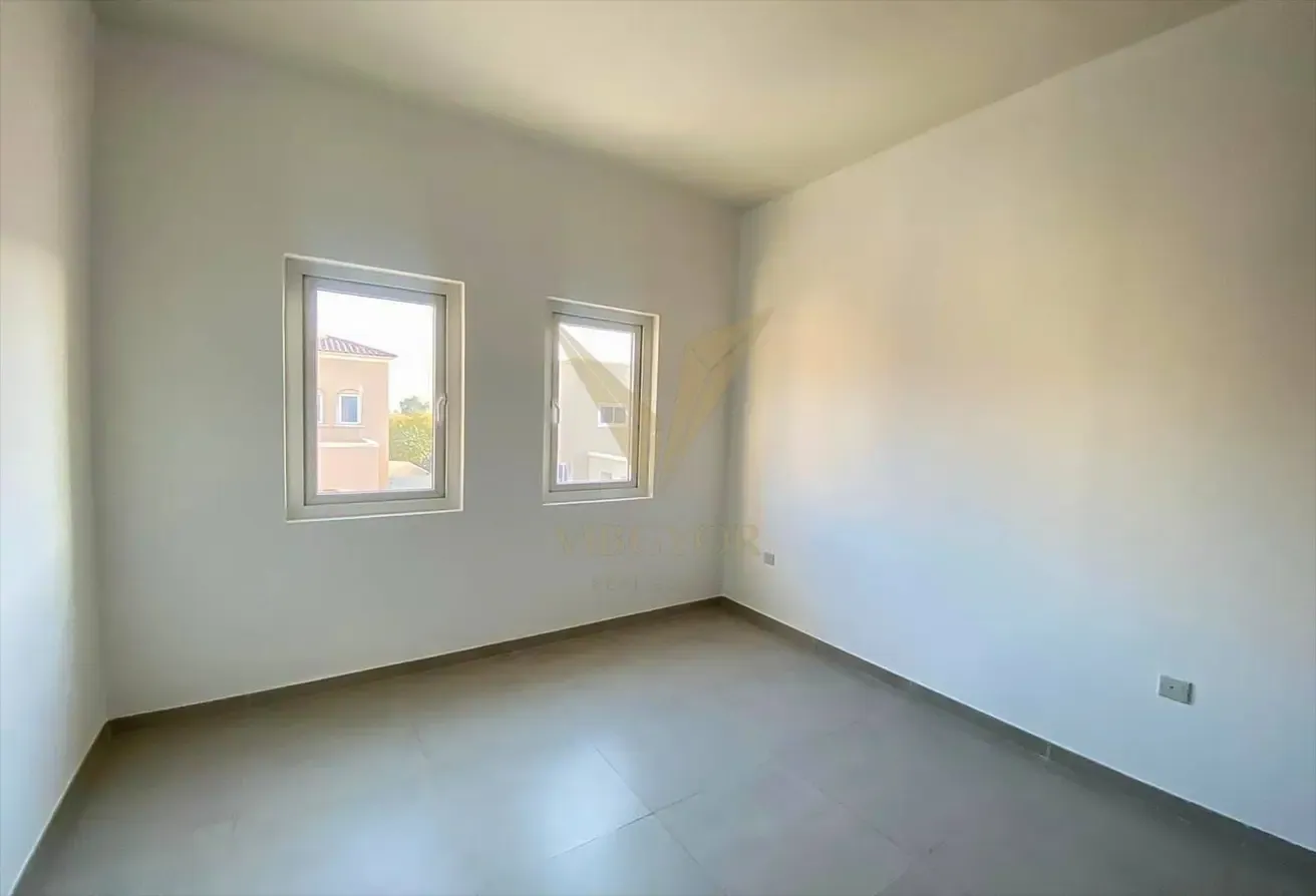 3 BR+M Villa I Private Garden Area| Villanova
