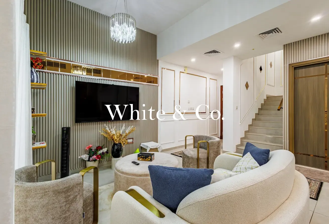 Vacant | Well Maintained| Ready to Move In