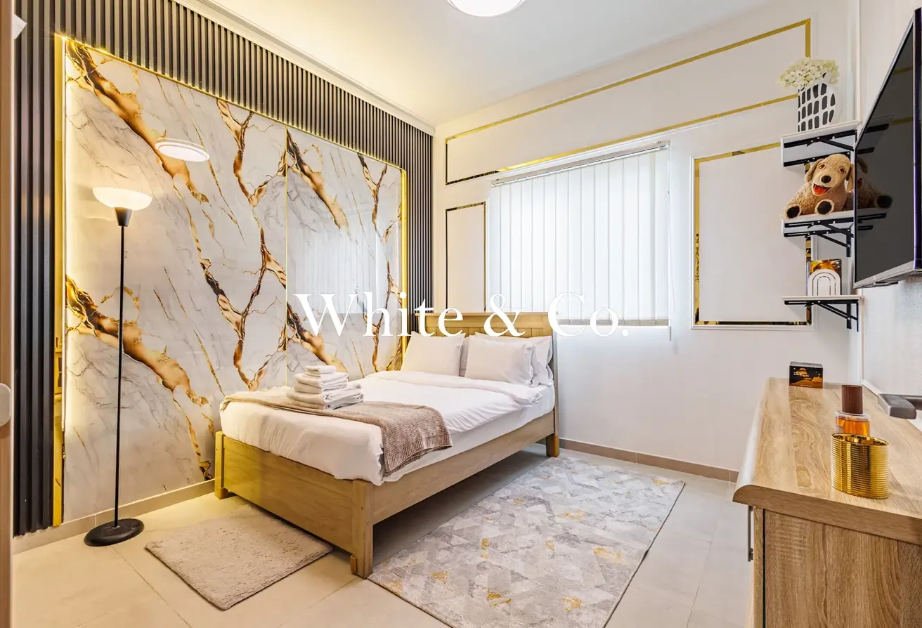 Vacant | Well Maintained| Ready to Move In