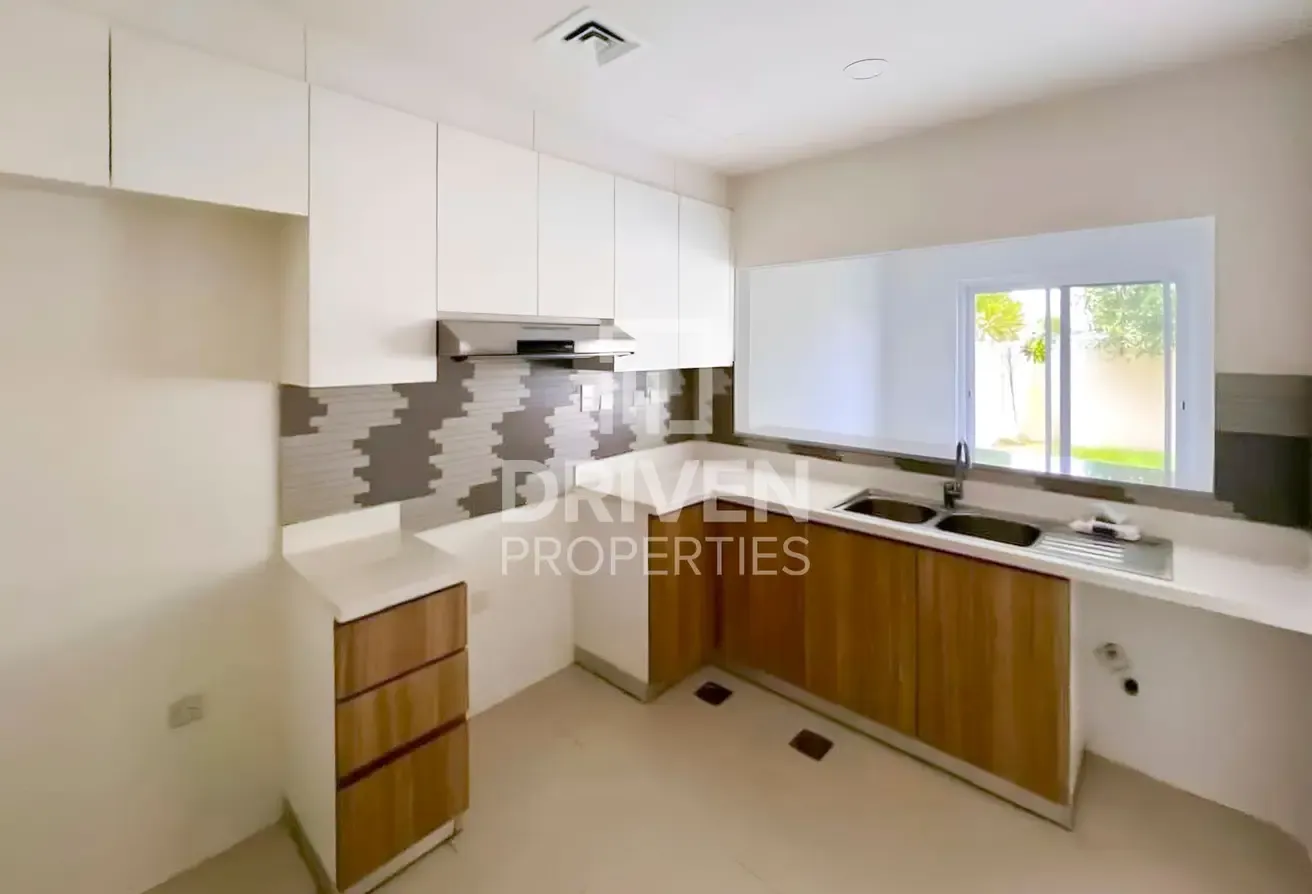 Private Garden | Large Layout | Motivated Seller