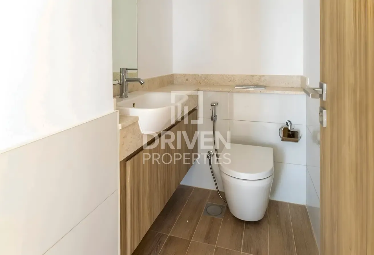 Private Garden | Large Layout | Motivated Seller