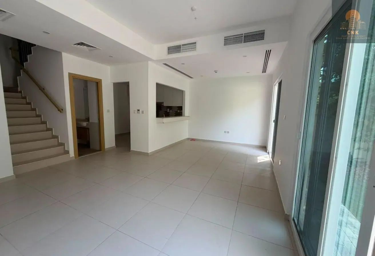 NEAR AMENETIES | VACANT | MOTIVATED SELLER