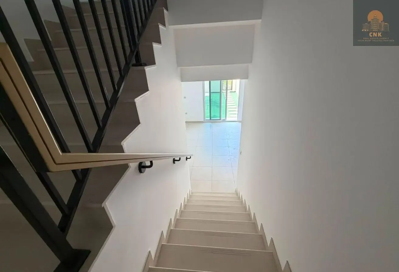 NEAR AMENETIES | VACANT | MOTIVATED SELLER