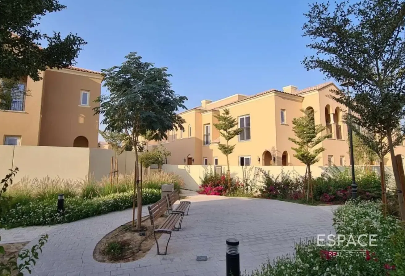 Exclusive | Great Location | Stunning
