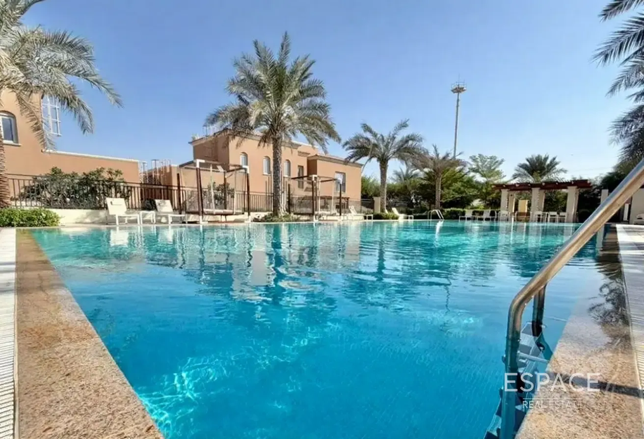 Exclusive | Great Location | Stunning