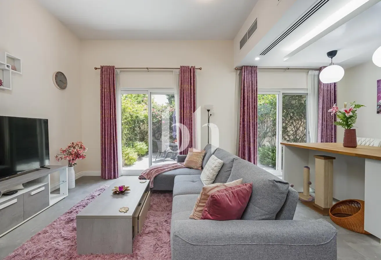 Pool & Park Backing  |  Vastu  |  Motivated Seller
