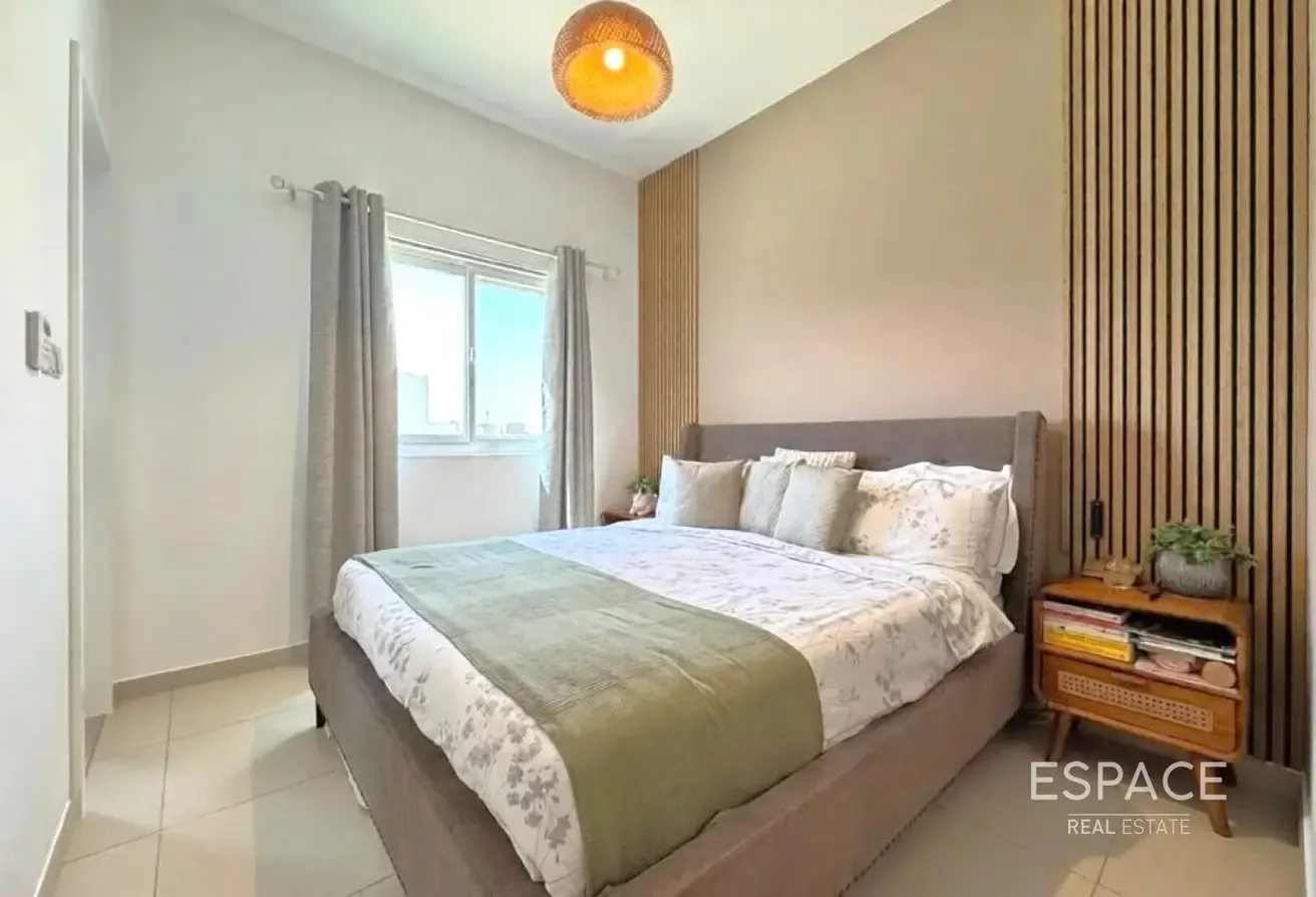 Upgraded Bathrooms | 3 Beds + Maids | VOT
