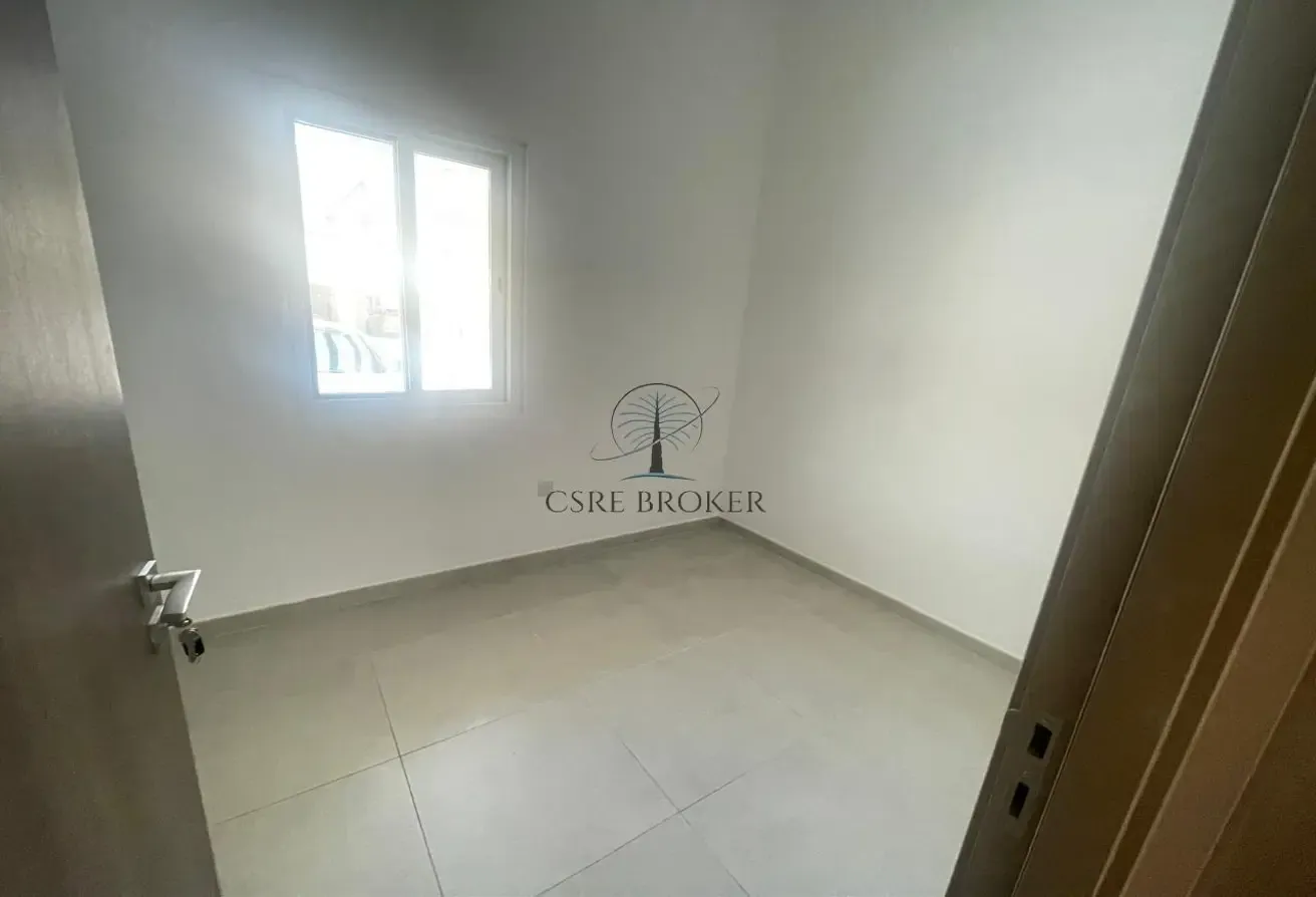 Amazing Location Walking to Pool Vacant