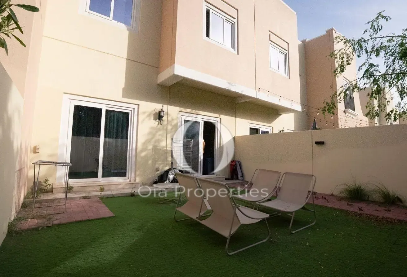 Vacant on Transfer | Upgraded 3BR+Maid |Amaranta 2