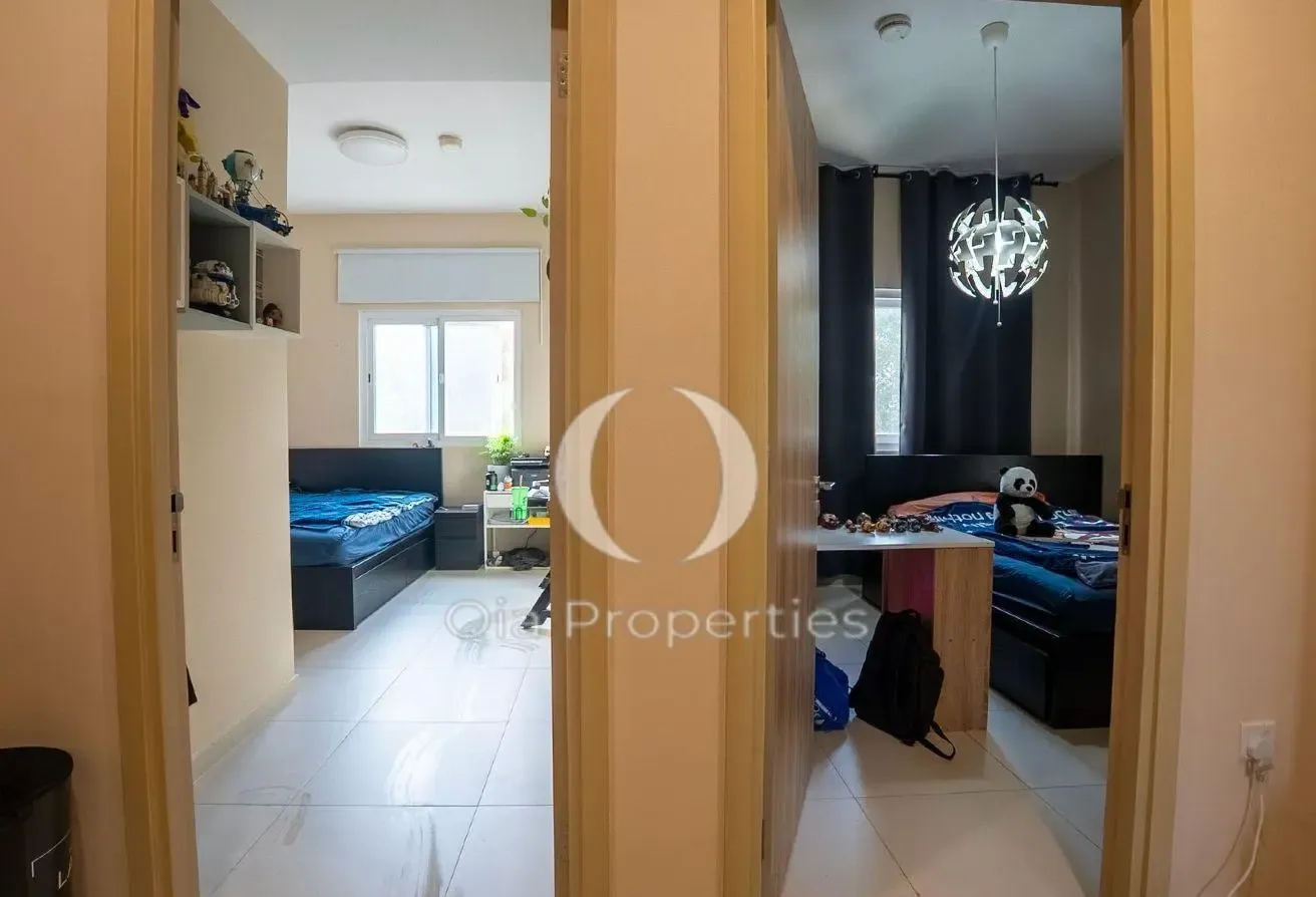 Vacant on Transfer | Upgraded 3BR+Maid |Amaranta 2