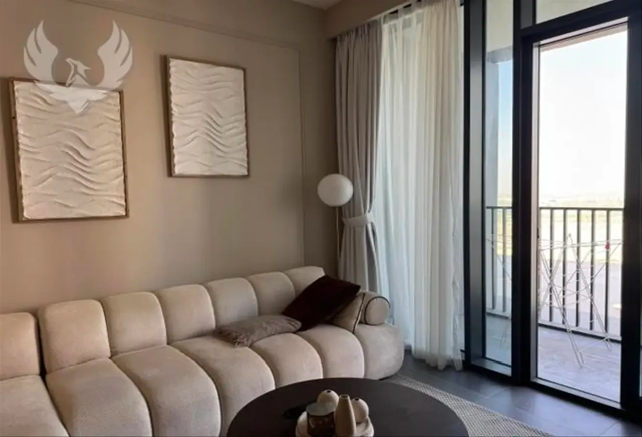 STUNNING CREEK VIEW|BRIGHT LAYOUT |FULLY FURNISHED