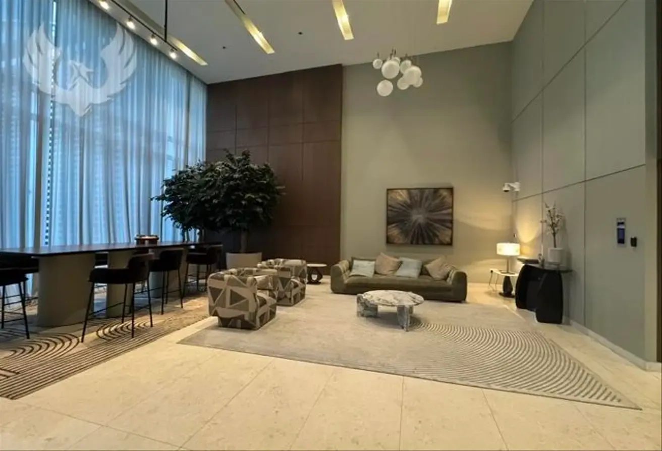 STUNNING CREEK VIEW|BRIGHT LAYOUT |FULLY FURNISHED