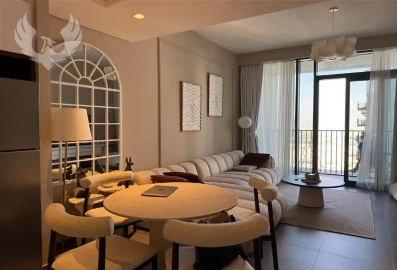 STUNNING CREEK VIEW|BRIGHT LAYOUT |FULLY FURNISHED