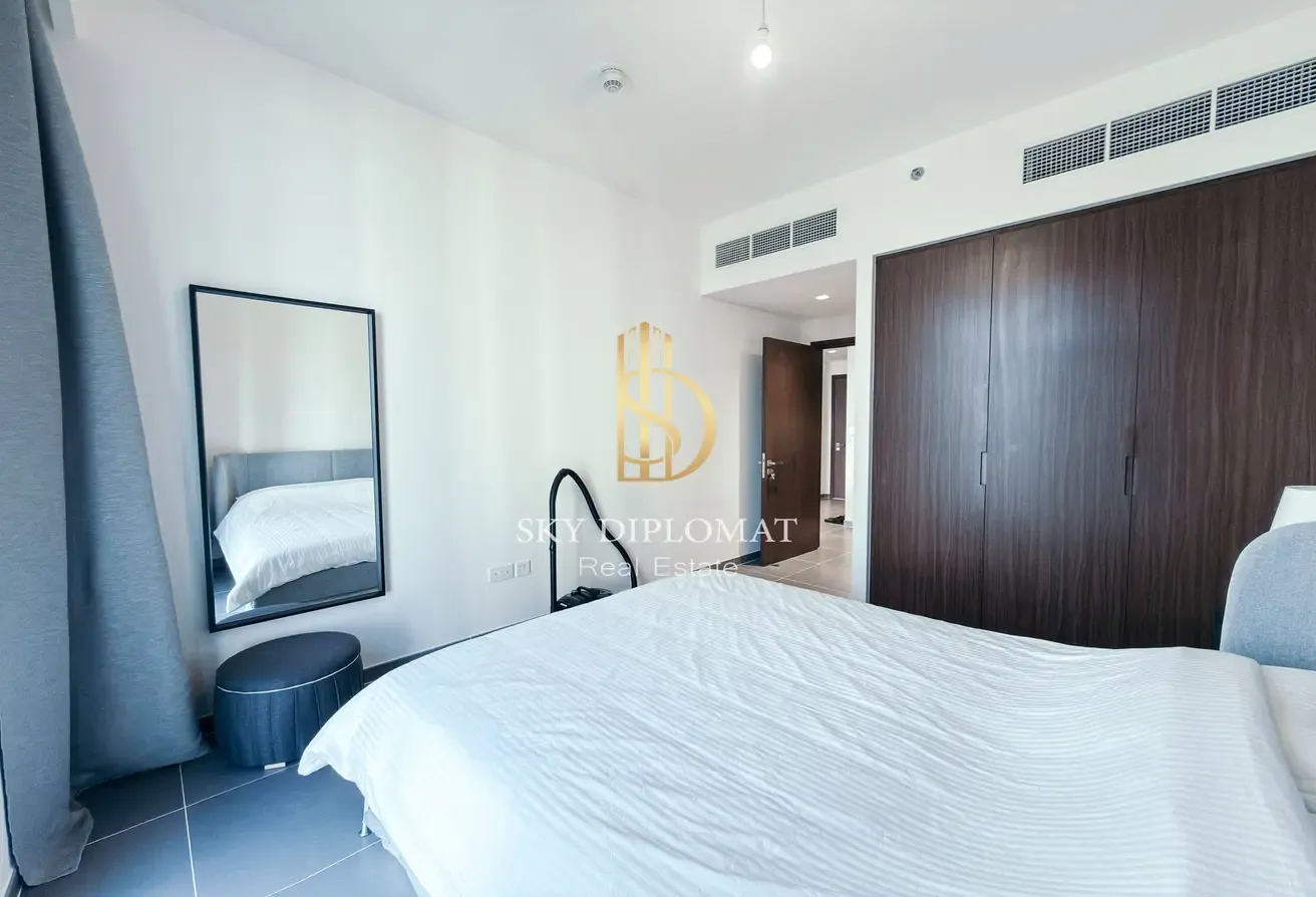 Bright Layout l Creek Views l Furnished