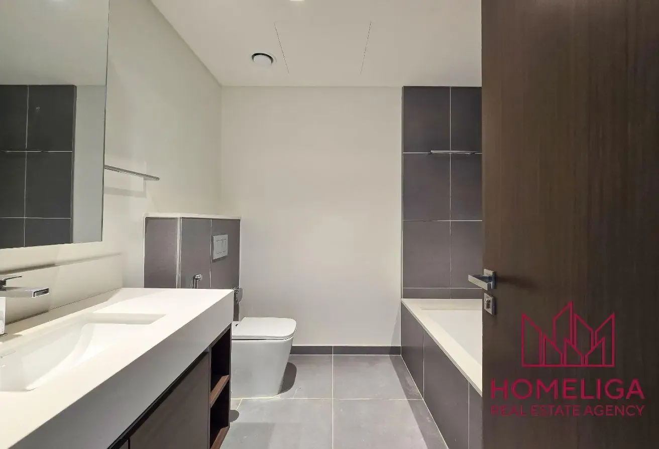 Vacant | Sea View | High Floor | Ready to move