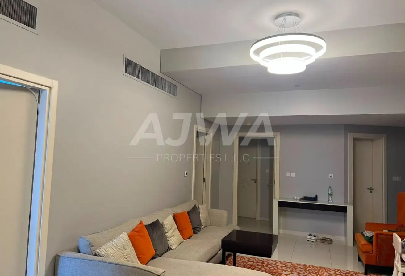 Spacious Layout 2 Bedroom For Sale